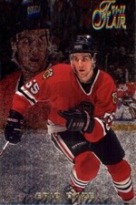 1996-97 Fleer Flair #16 Eric Daze CHICAGO BLACKHAWKS