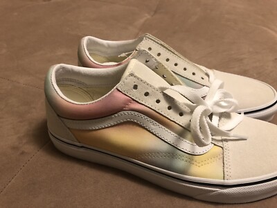 mens pastel vans