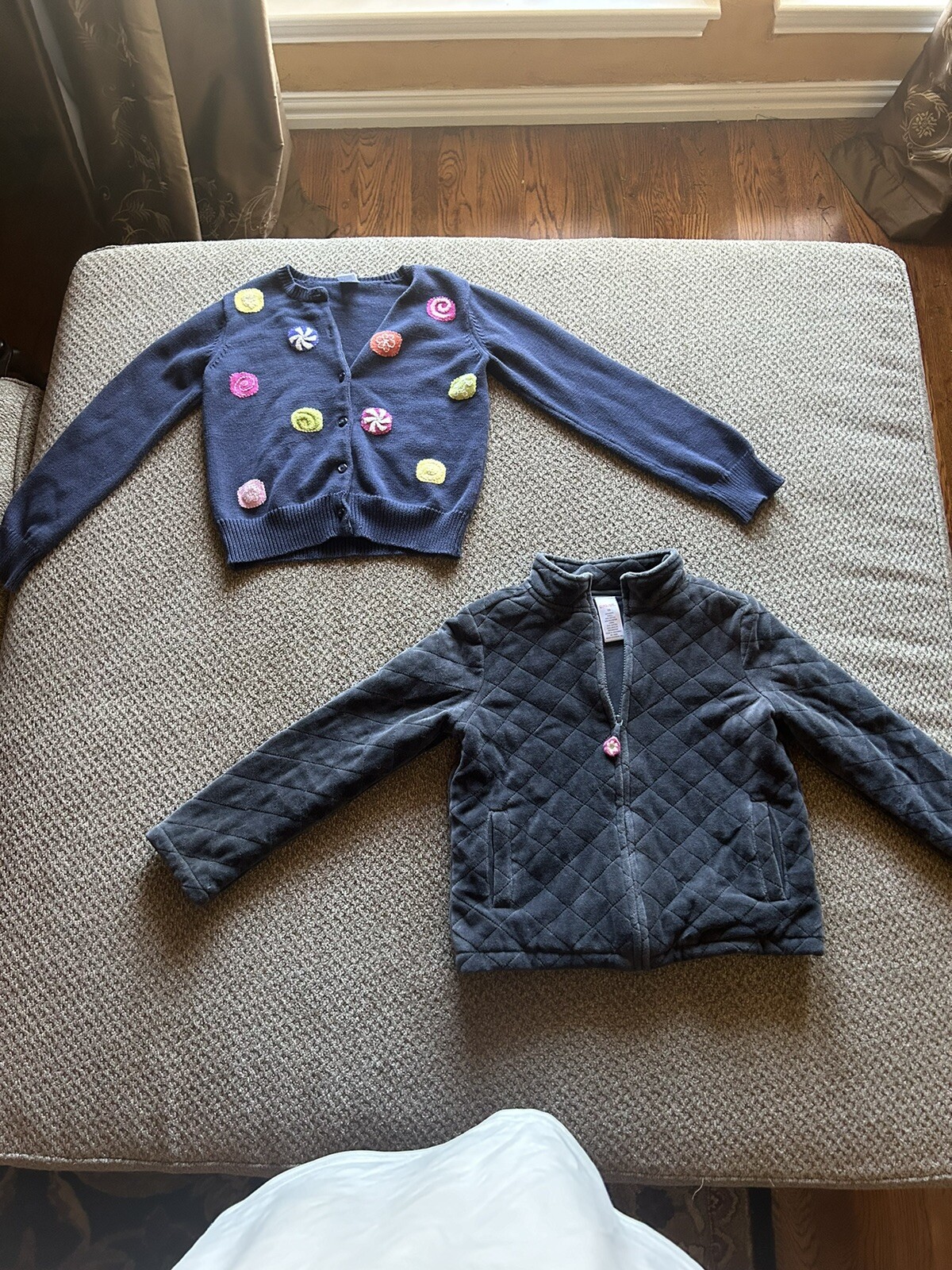 Picture 1 of 5