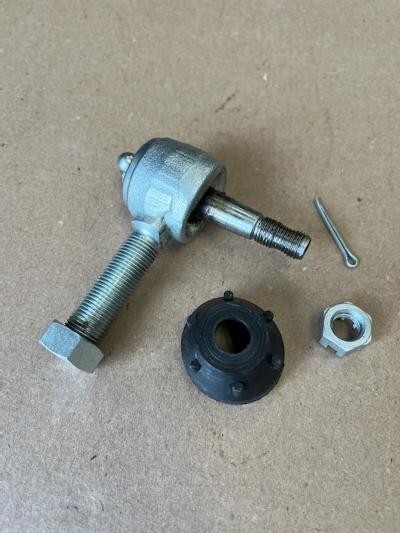 887512, Tie Rod End with Correct Taper and Right hand thread