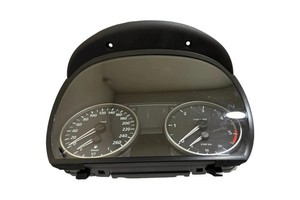 BMW 3 E90 Kombiinstrument 102535044 2.00 Diesel 2006 29947377