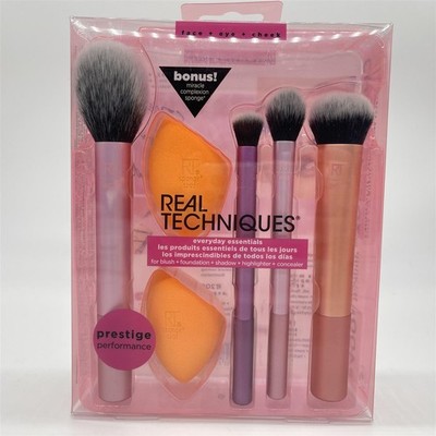 Real Techniques Everday Essentials Plus