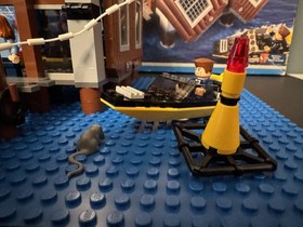 LEGO Spider-Man 4856 Doc Ock&rsquo;s Hideout 100% Complete W/Instructions & Box