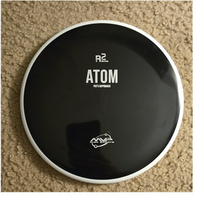 MVP Disc Sports Atom R2 Neutron Putt/Approach 2/3/0/1 Black/White 173g