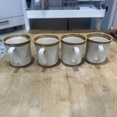 Mikasa Stone Manor F5800 Set of 4 coffee mugs Cups, EUC, looks new Vintage *