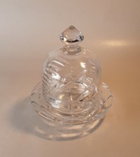 Glasschale mit Glocke Kaviar, Butter, Konfitüre etc.