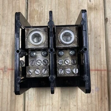 Square D 9080 LBC263106 380A 600V Power Distribution Block