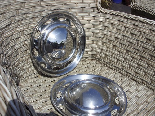 Classic Mini Cooper Mk 1 Wheel Hub Caps X 2 - Picture 7 of 7