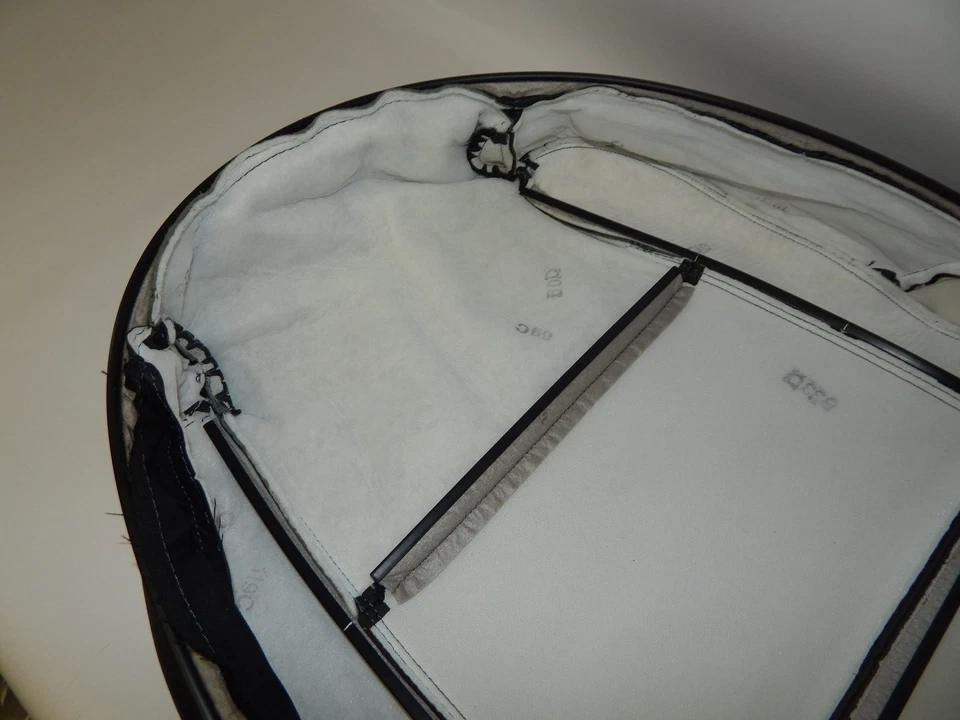 Nuevo OEM 2005-2007 Audi A3 Cubierta Trasera Asiento Pasajero Delantero Derecho Cuero Negro Foto 4 de 4