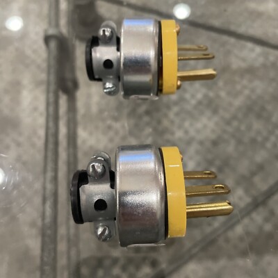 (2) Eagle Wiring 2866 Grounded Armored Plug 3-Wire 15A 125V Yellow NOS