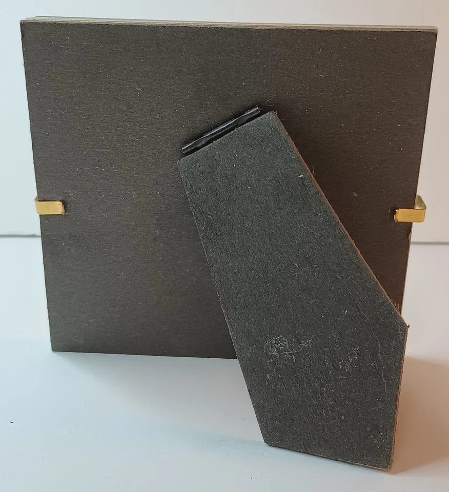 Marco de fotos de regalo de amor de una madre violetas africanas arte de mesa 5 x 5 intercambiable Foto 3 de 4