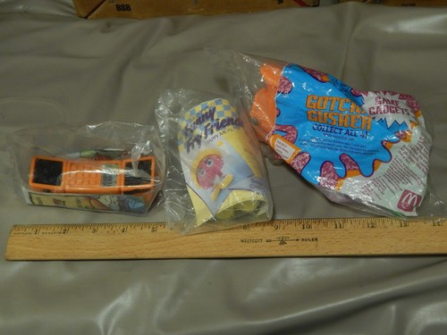 90er Jahre McDonalds Fast Food Kinder Mahlzeit Spielzeug MENGE 3 90er-jahre-mcdonalds-fast-food-kinder-mahlzeit-spielzeug-menge-3