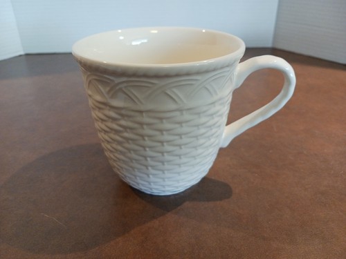 New Lot Of 4 Mikasa Country Manor White Cups Mugs Basket Weave Pattern 12 Oz - 第 6/12 張圖片
