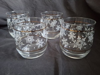 Hard to Find Set of 4 Vintage Libbey Snowflake Glasses w/ Gold Accent Stripes