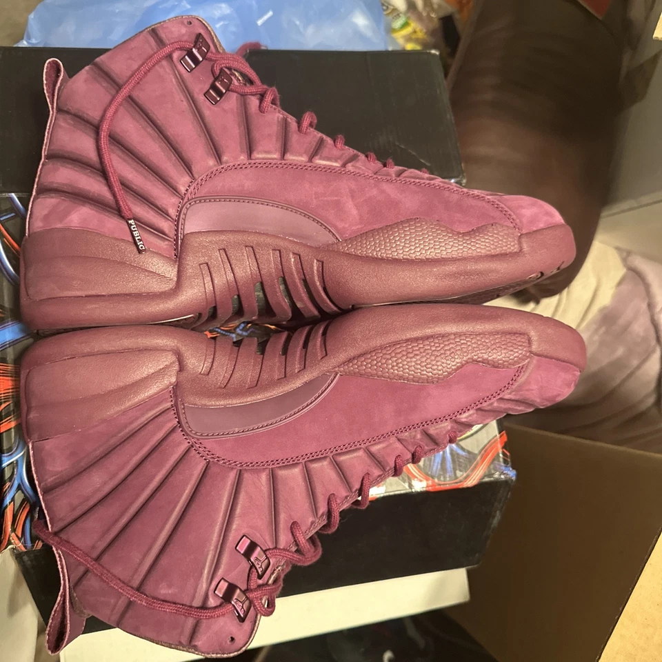 PSNY x Air Jordan 12 Retro Paris Talla 13 Foto 2 de 4