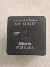 1999 Siemens GM 11516051 Chevrolet Tahoe Combination Flasher Turn Signal Relay