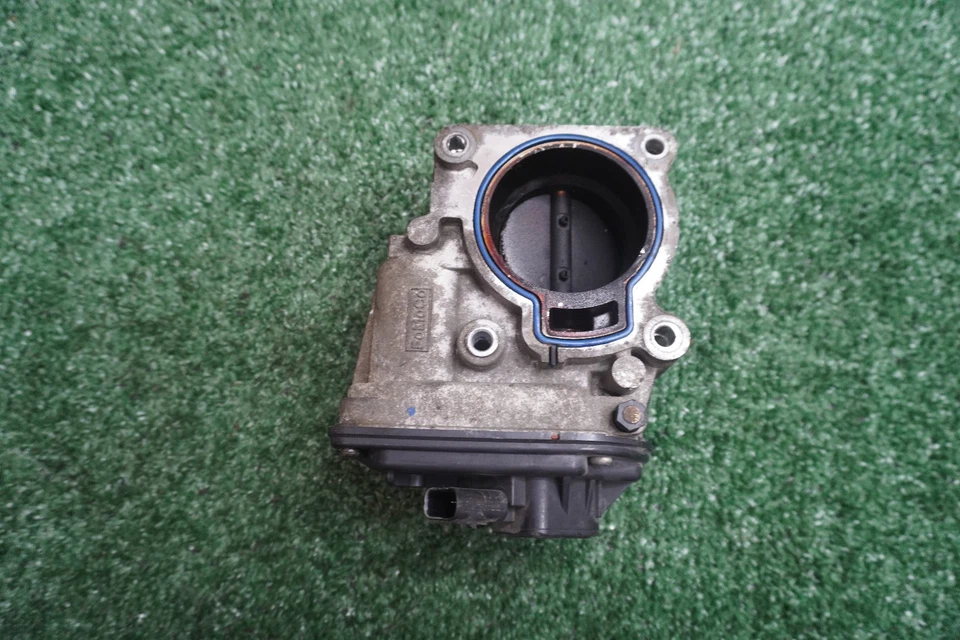 2008 FORD Focus 2L ENGINE MAUNAL FWD THROTTLE BODY OEM 87K Miles 8S4E9F991AD - Image 2 of 4