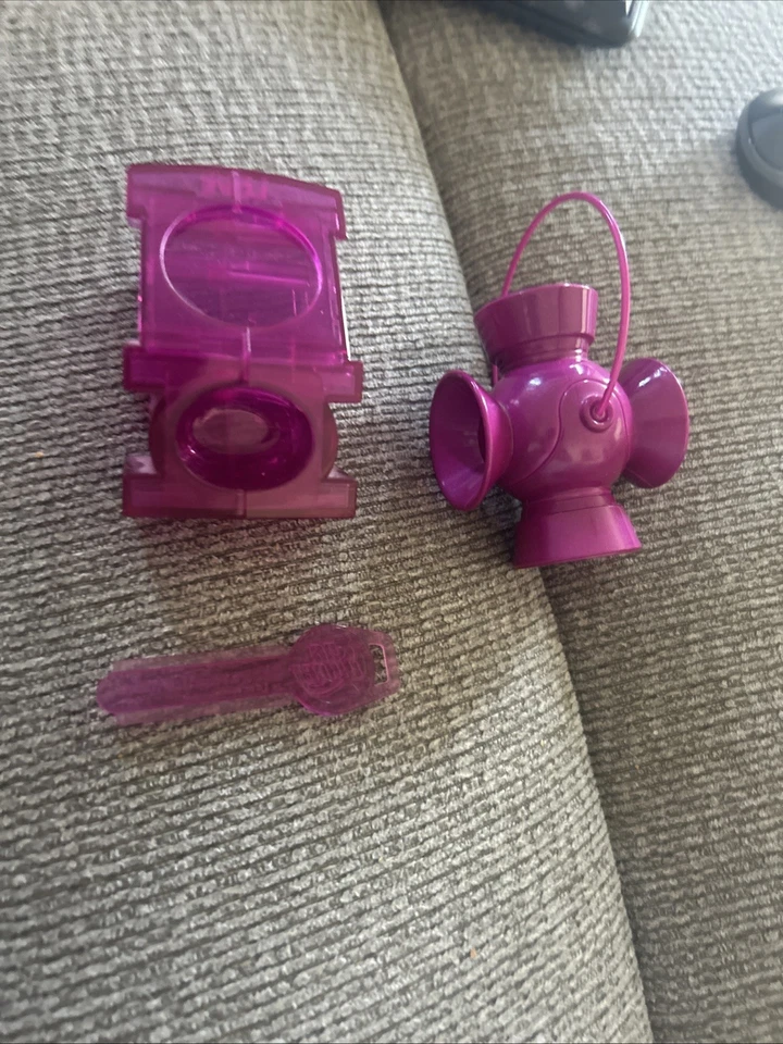 2011 Blackest Night Indigo Lantern 3” No Battery Shipping Won’t Allow It - Изображение 2 из 2