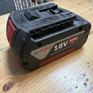 Bosch batteria agli ioni di litio 18V 4.0Ah originale