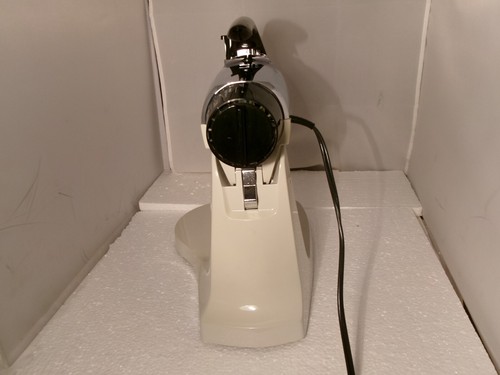 Sunbeam Mixmaster Motor Base Model 2358 (423A) – 1993 Vintage Replacement Part - Picture 9 of 11