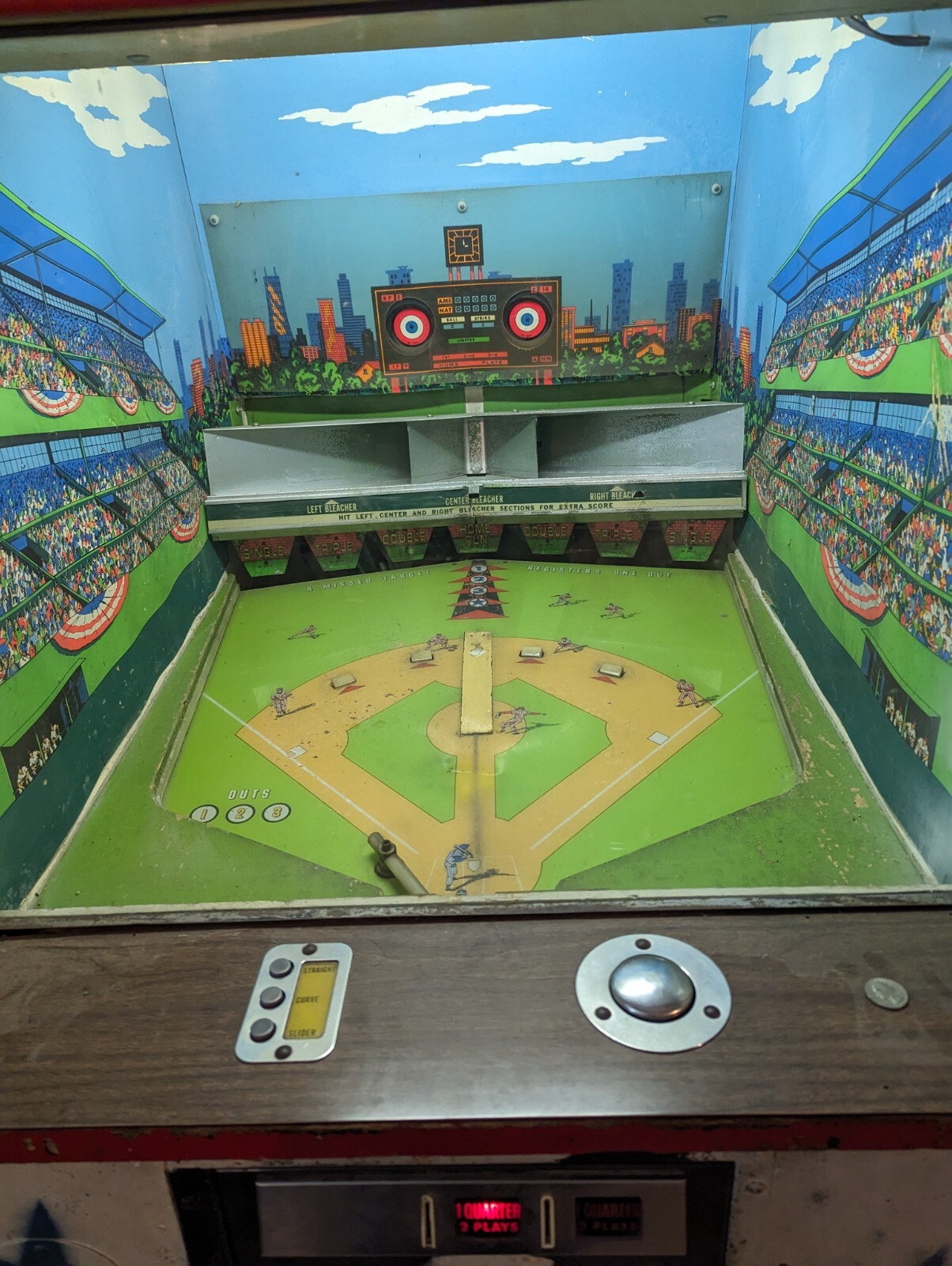 Classic Chicago Coin Baseball Champ Pitch and Bat Baseball Arcade