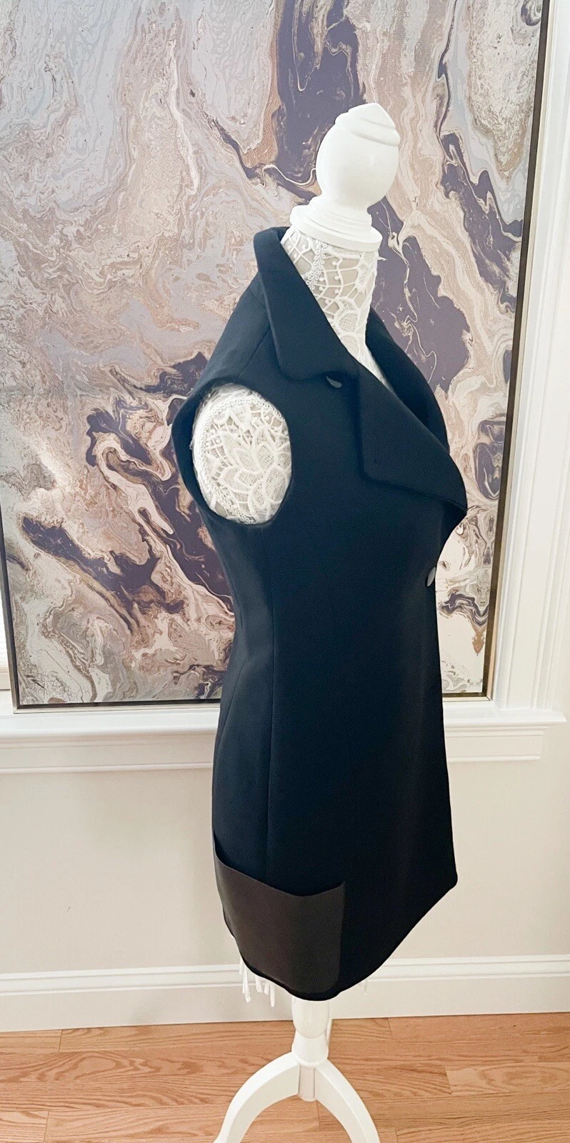 Abito gilet Celine in pelle nera con tasche e bottoni