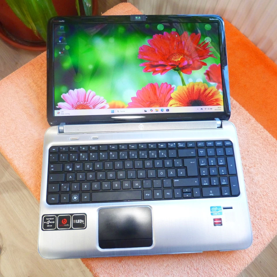 HP DV6 6 BEATSAUDIO METALL 15 Zoll l 1TB SSD Windows 11 PRO QUAD i7 Mit Mängeln - Bild 3 von 4