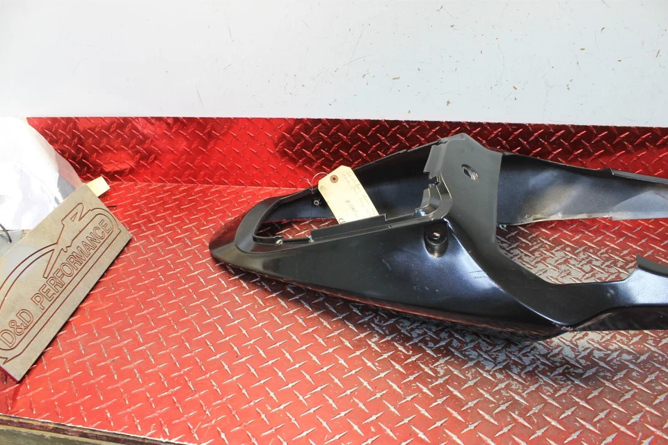 Honda 954rr 2002-2003 posventa zxmt carenado trasero pintado con spray cbr155 Foto 3 de 4