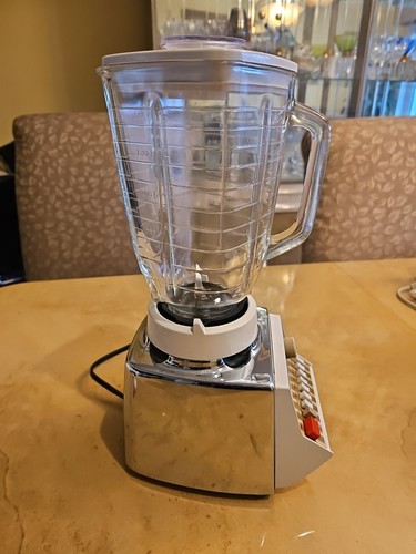 Vintage Osterizer Galaxie Blender Mixer 5 Cup Glass Jar Chrome 861-06H - Picture 3 of 10