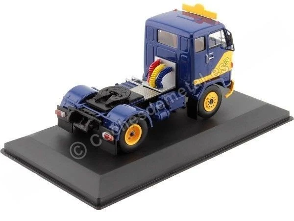 1971 Cabeza Tractora Volvo F88 Azul/Amarillo ASG 1:43 IXO Models TR034 - Imagen 2 de 4
