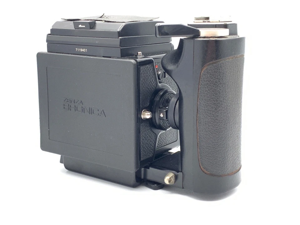 Zenza Bronica ETRS (WL) Body -EXC- `6314 - Image 2 of 3