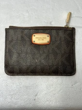 Michael Kors Small Key Chain Wallet Zip Top Leather Coin Pouch Brown/Black SEE