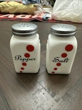 McKee Style White Glass with Red Polka Dots Arch Art Deco Salt And Pepper Shaker
