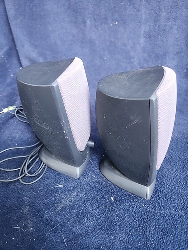 Genuine Altec Lansing ADA215 2-Pc Computer Speakers. Pre Owned - 第 2/7 張圖片