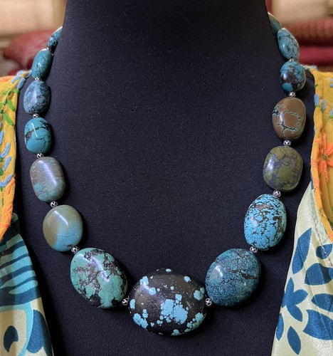 Chunky blue southwestern graduated natural matrix Turquoise handmade Necklace. - Picture 4 of 15