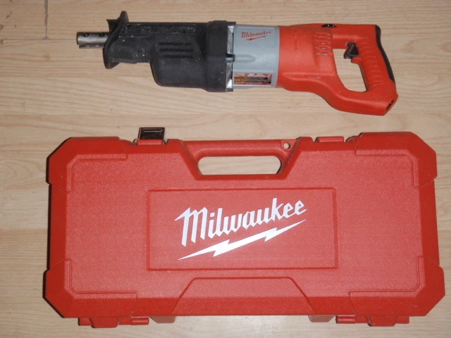Milwaukee 360 Rotating Handle Orbital Super Sawzall Reciprocating