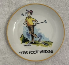 " The Foot Wedge" Plate by Finkstrom For Centrum Golf Humor 6 1/2”