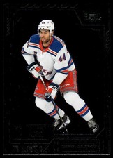 2025-26 SkyBox Metal Universe #109 Matthew Robertson