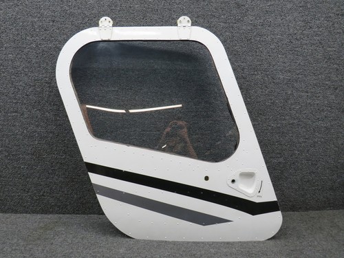 0911905-36 (Use: 0911905-40) Cessna 162 Cabin Door Structure RH (Cracked Window)