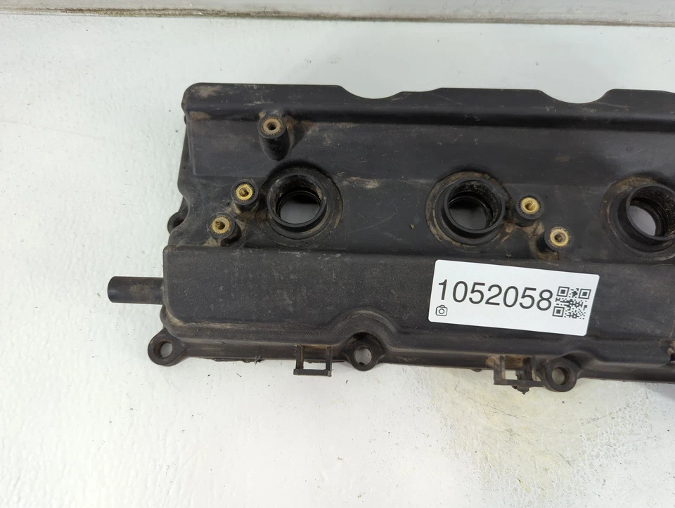 Cubierta de válvula de culata izquierda para conductor Infiniti G35 2004 J06KD Foto 3 de 4