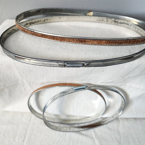 Vintage Metal Embroidery Hoop Cork Lined Oval Spring Tension 2 Sizes USA - Picture 4 of 6