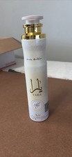 Désodorisant Lattafa Yara Moi, 10,1 onces (300 ml)