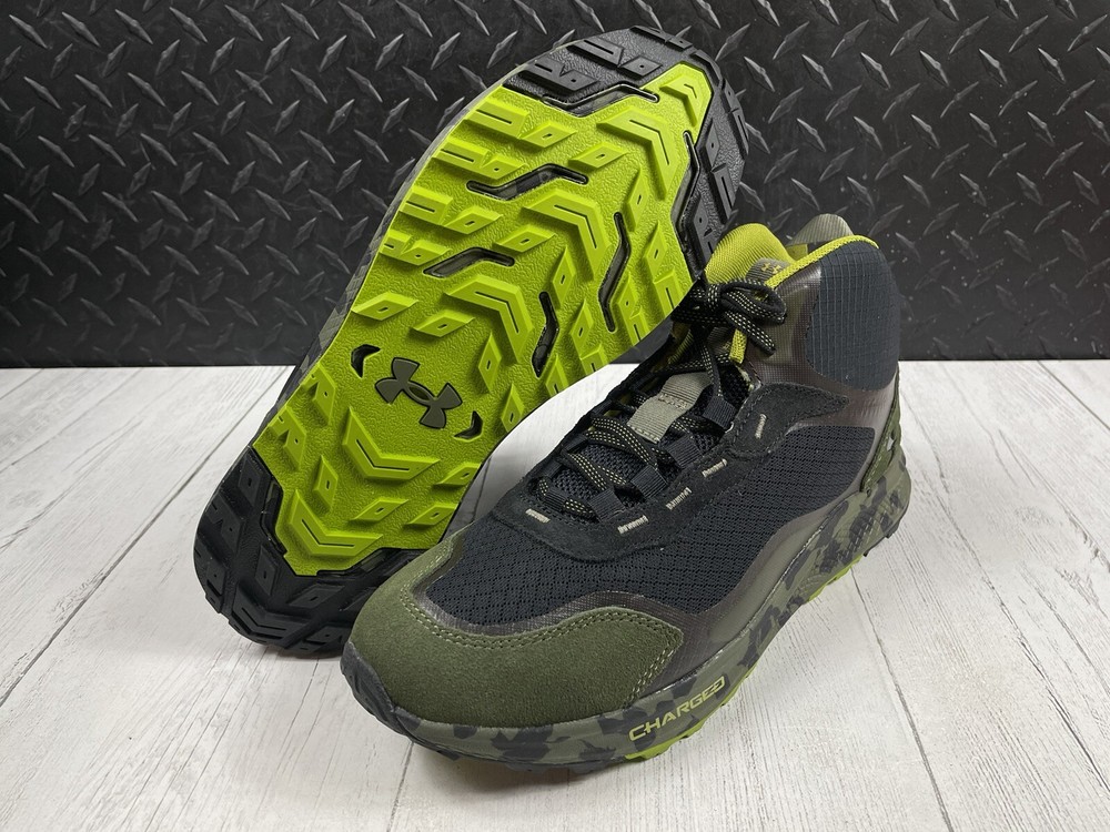 Size 9.5-New Under Armour Charged Bandit Trek 2 PRT 3024759-003 Outdoor Boots