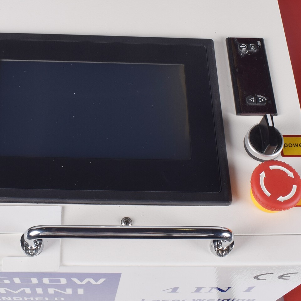 Handle 1500W Fiber Laser Cleaning Machine For Remove Wood/Iron Rust Oil