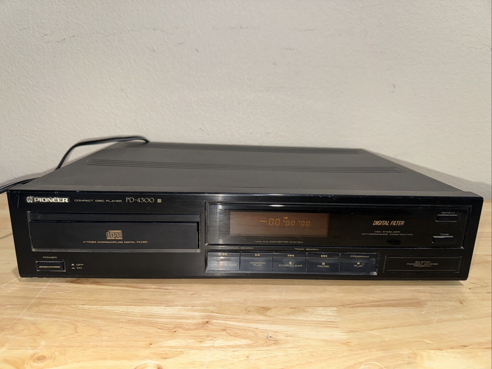 Vintage Pioneer PD-4300 CD Player Stereo Compact Disc - Tested & Works No Remote