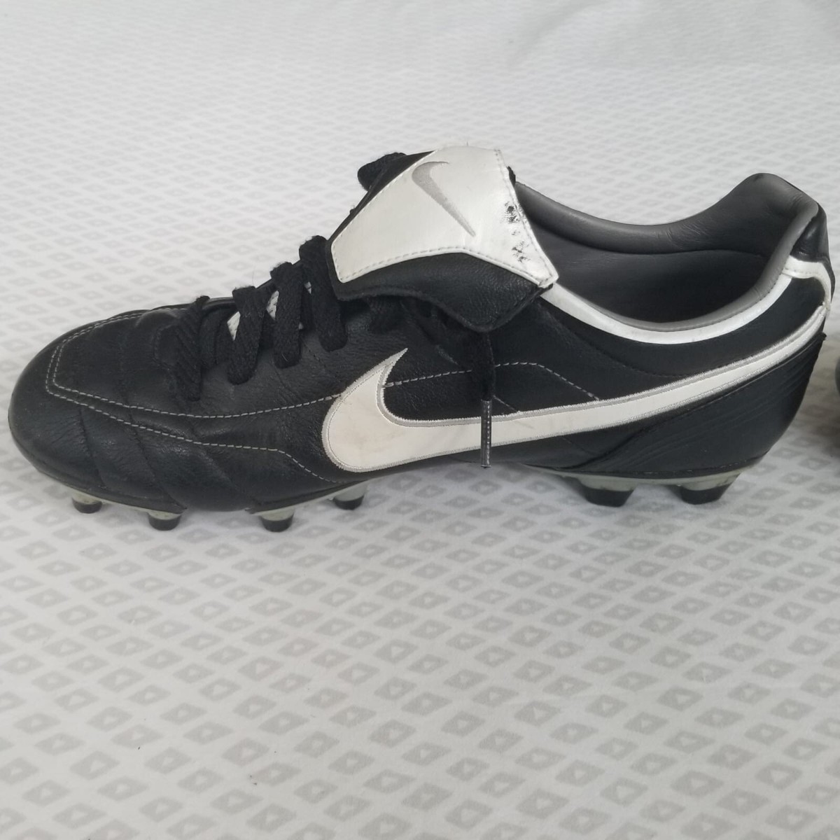 Nike Air Zoom - Tiempo Legend l FG - Ronaldinho Cleats 310115 011