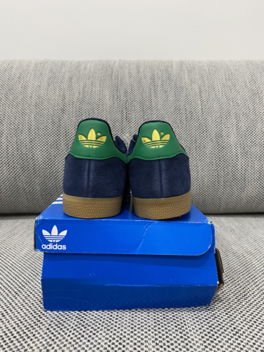 Adidas Gazelle Collegiate Navy / Green / Gum US 10 - Picture 6 of 8