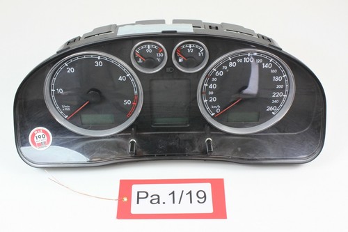 VW Passat 3BG Tacho Kombiinstrument Tachometer 3B0920809E