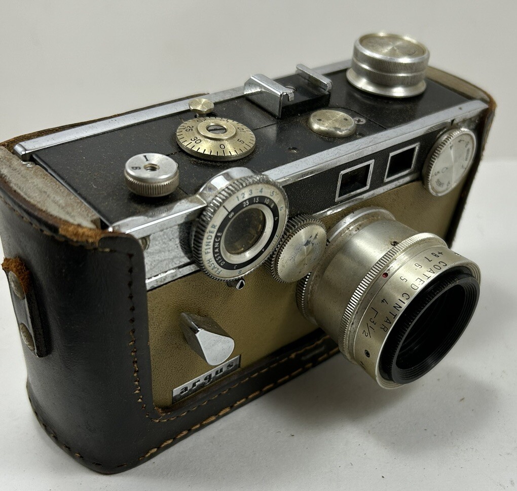 Argus C3 Pale Green Tan Brick Harry Potter Camera 1960 Argus 50mm