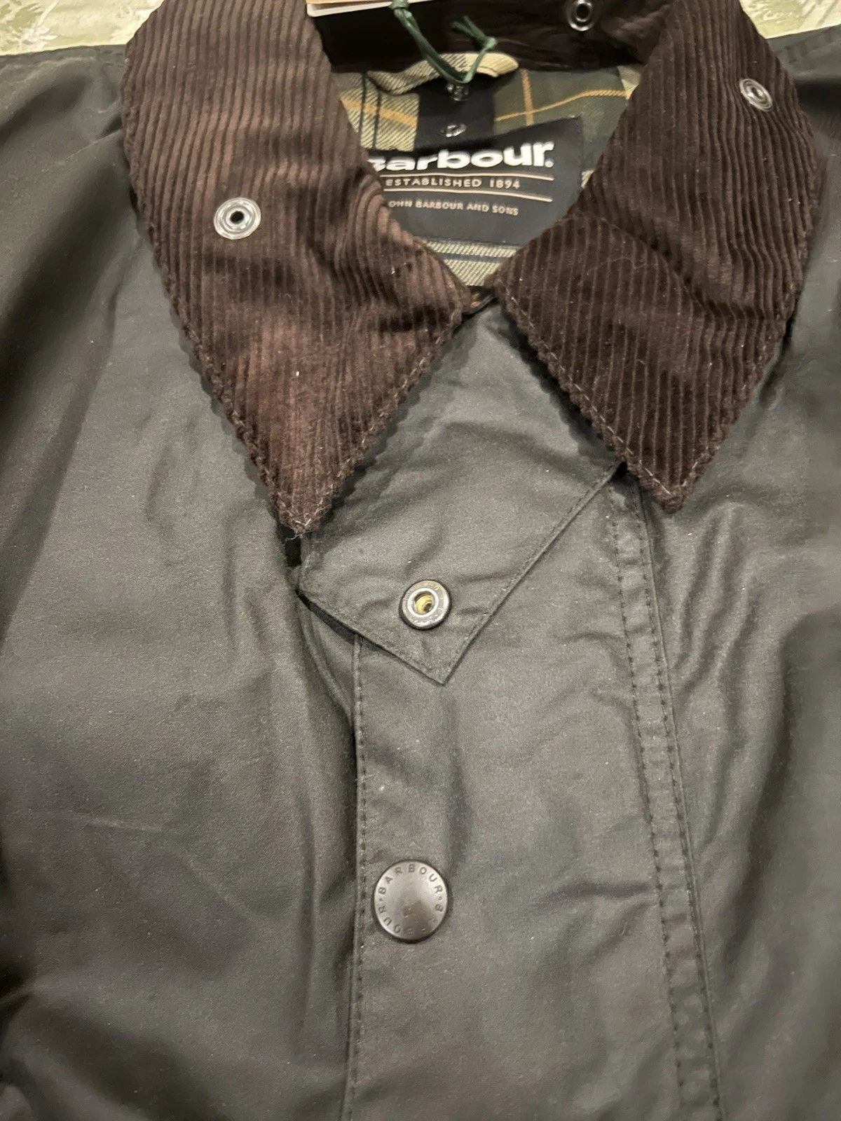 Rare Brand New with tags BARBOUR Men Border Wax Jacket hard to get size 46 Sage - product detail image 6